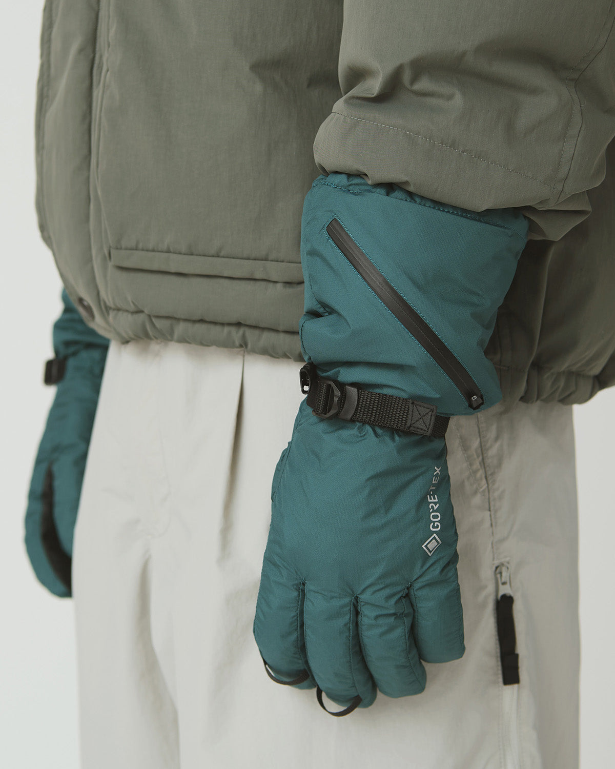 GORE-TEX Gloves