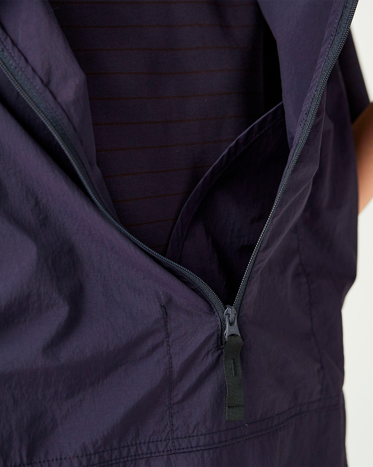 Nylon Tussah Utility Storage Vest