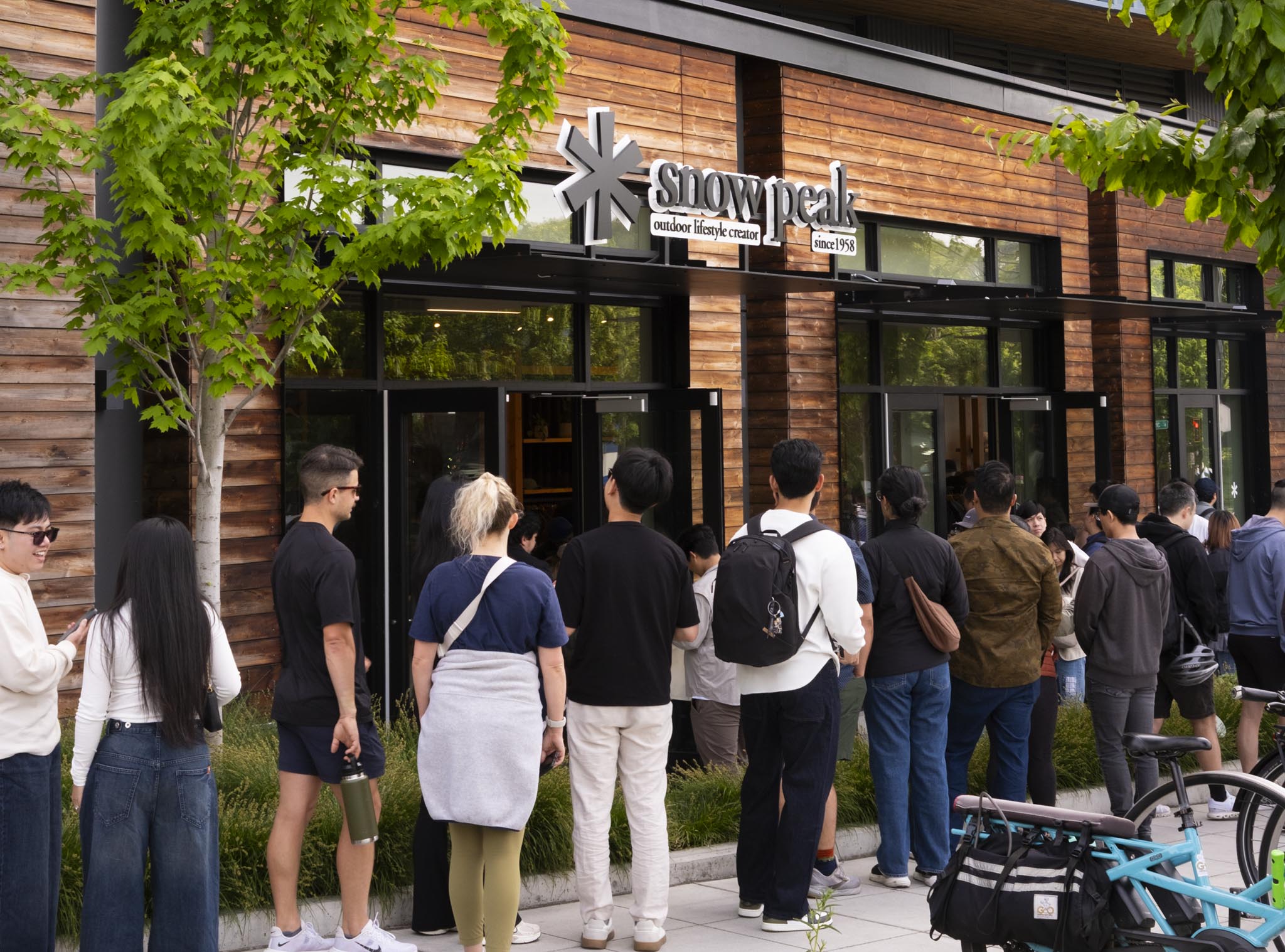 Snow Peak Seattle Grand Opening