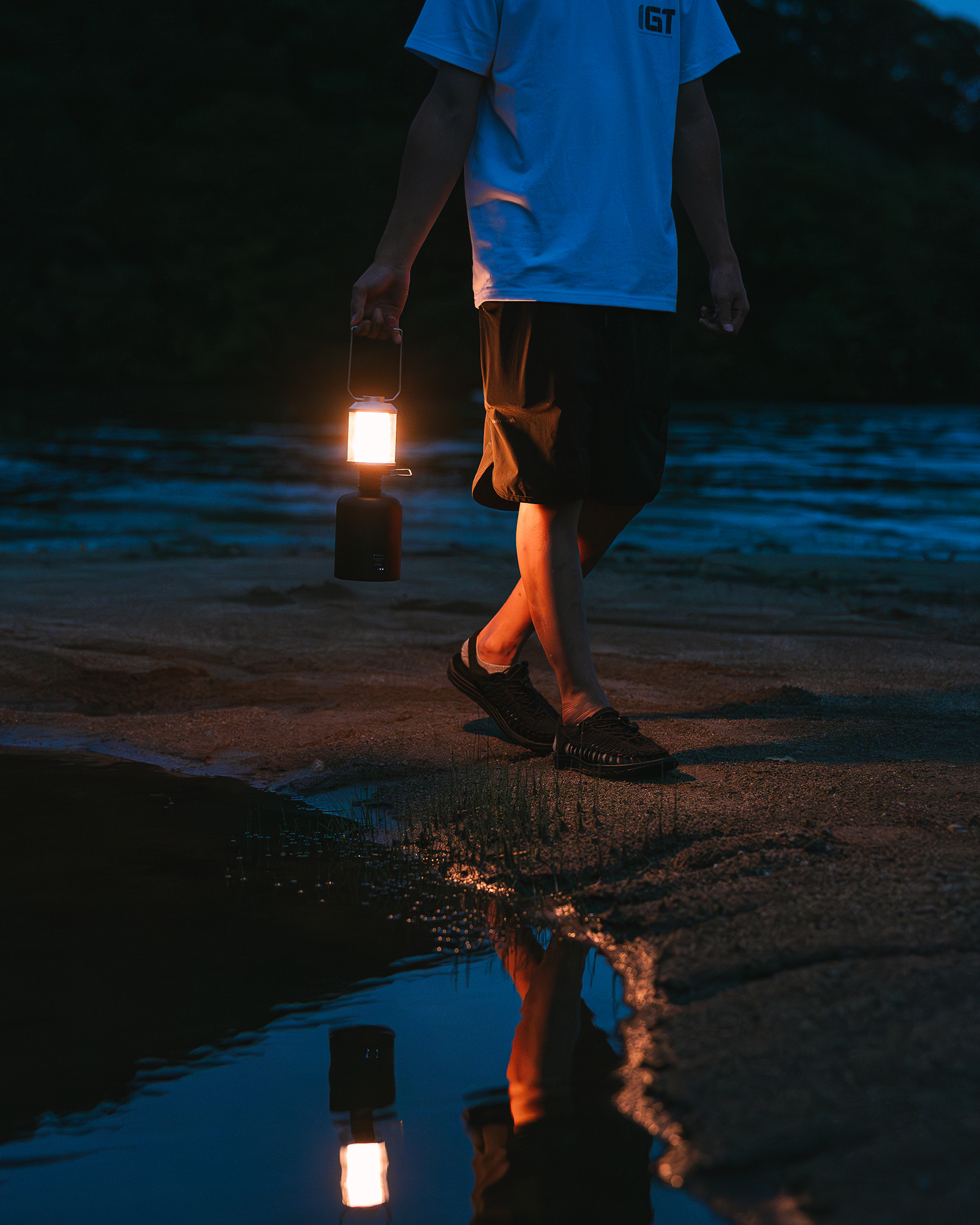 GigaPower Hanging Lantern