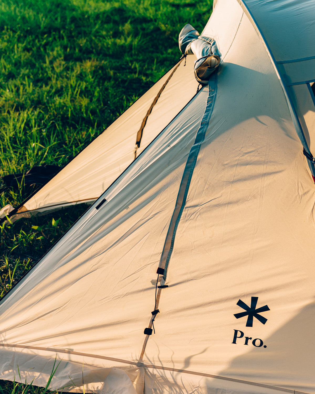 Dock Dome Pro. 6 Ivory